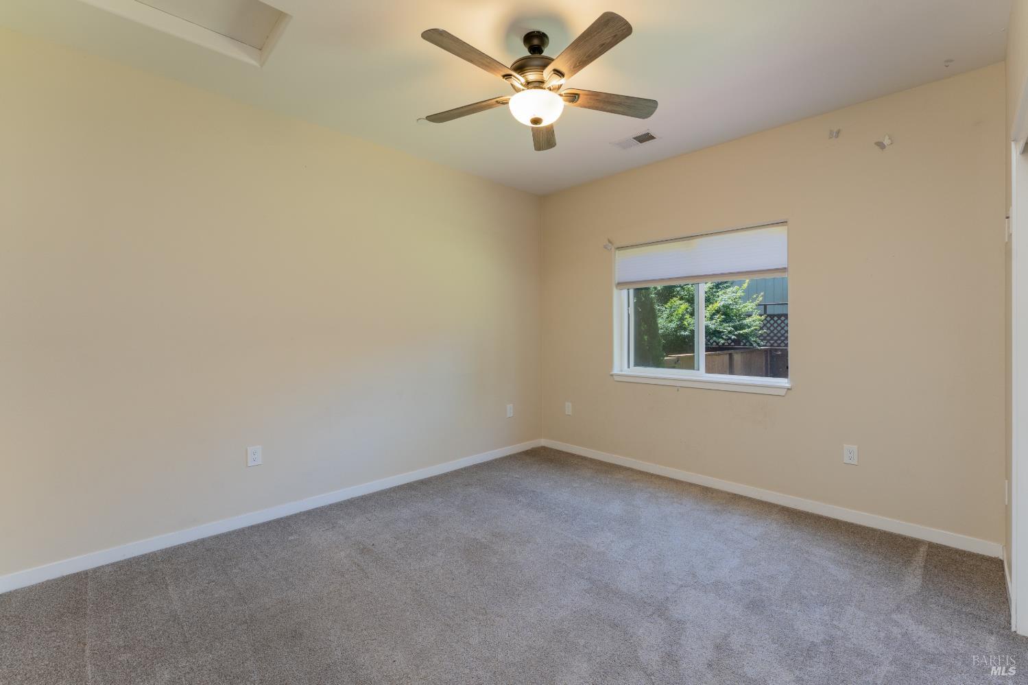 1051 Helen Avenue Ukiah CA 95482