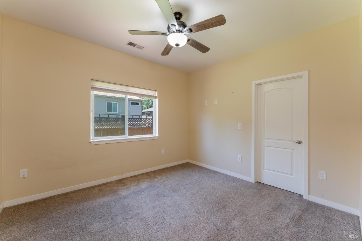 1051 Helen Avenue Ukiah CA 95482