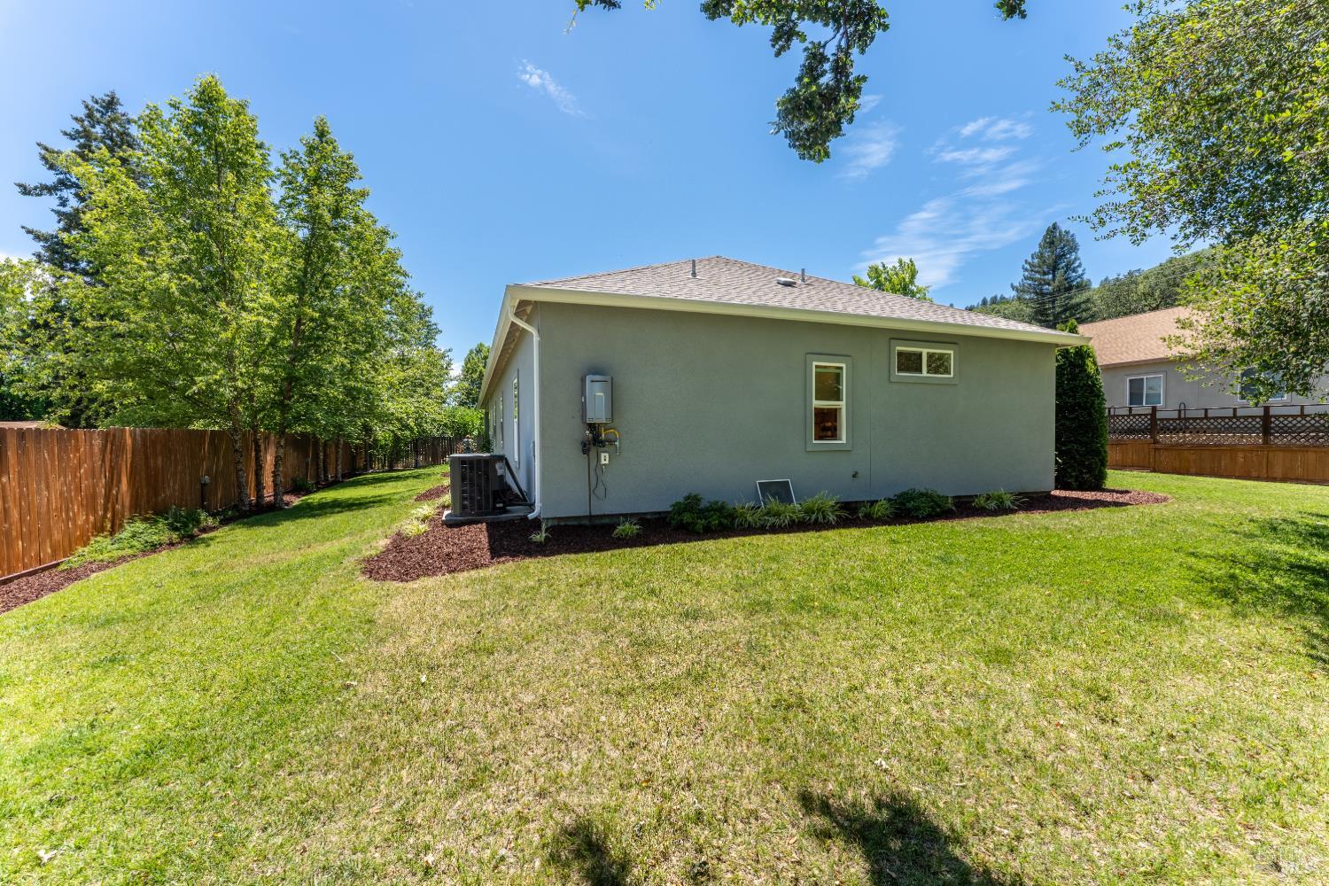 1051 Helen Avenue Ukiah CA 95482