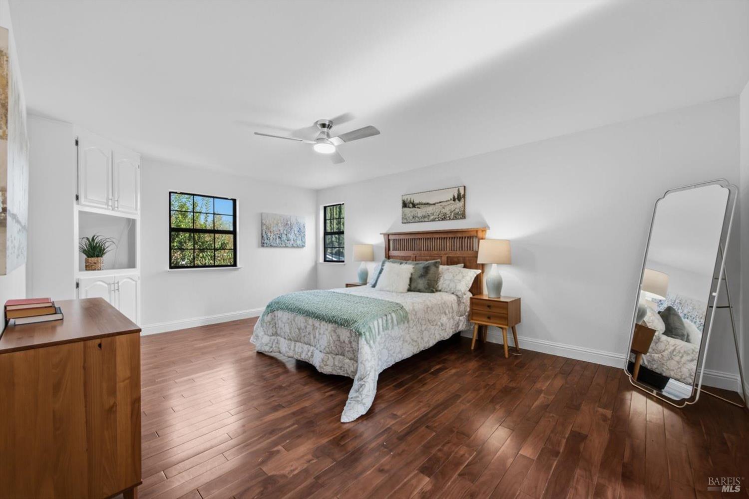 995 Hillview Drive Dixon CA 95620