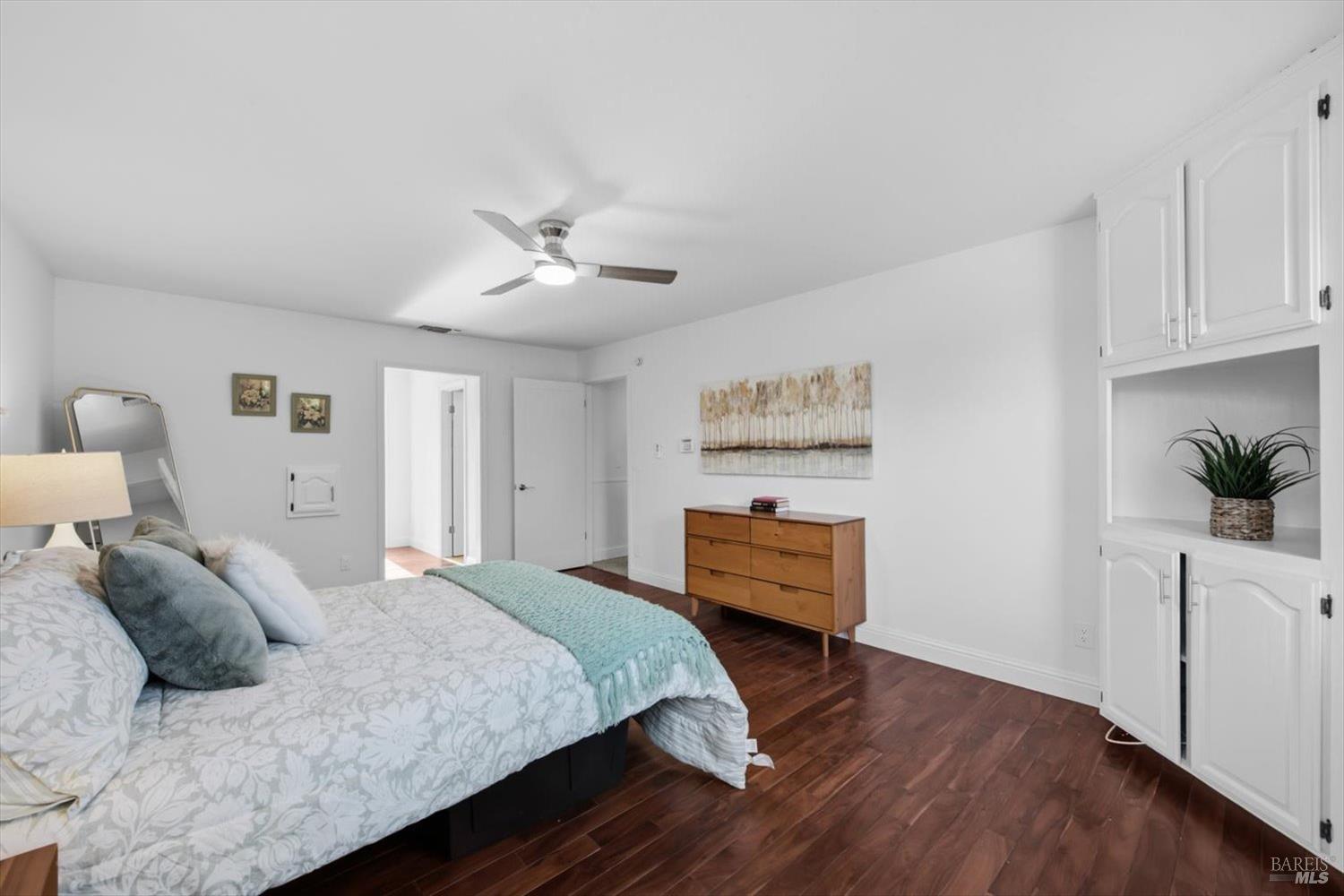 995 Hillview Drive Dixon CA 95620