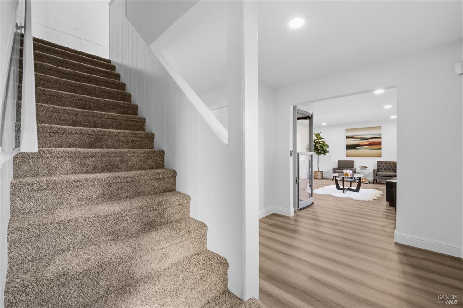 995 Hillview Drive Dixon CA 95620