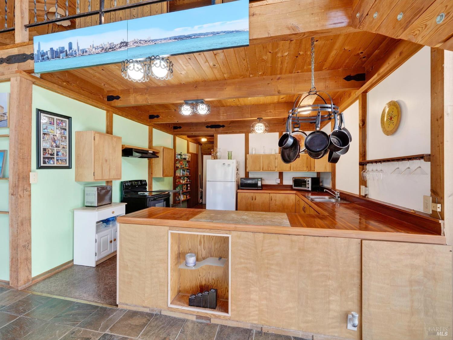 2333 Guntley Road Philo CA 95466