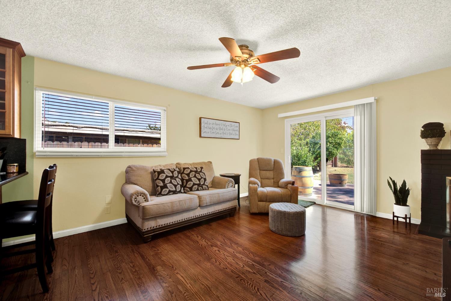 348 Adobe Drive Vacaville CA 95687