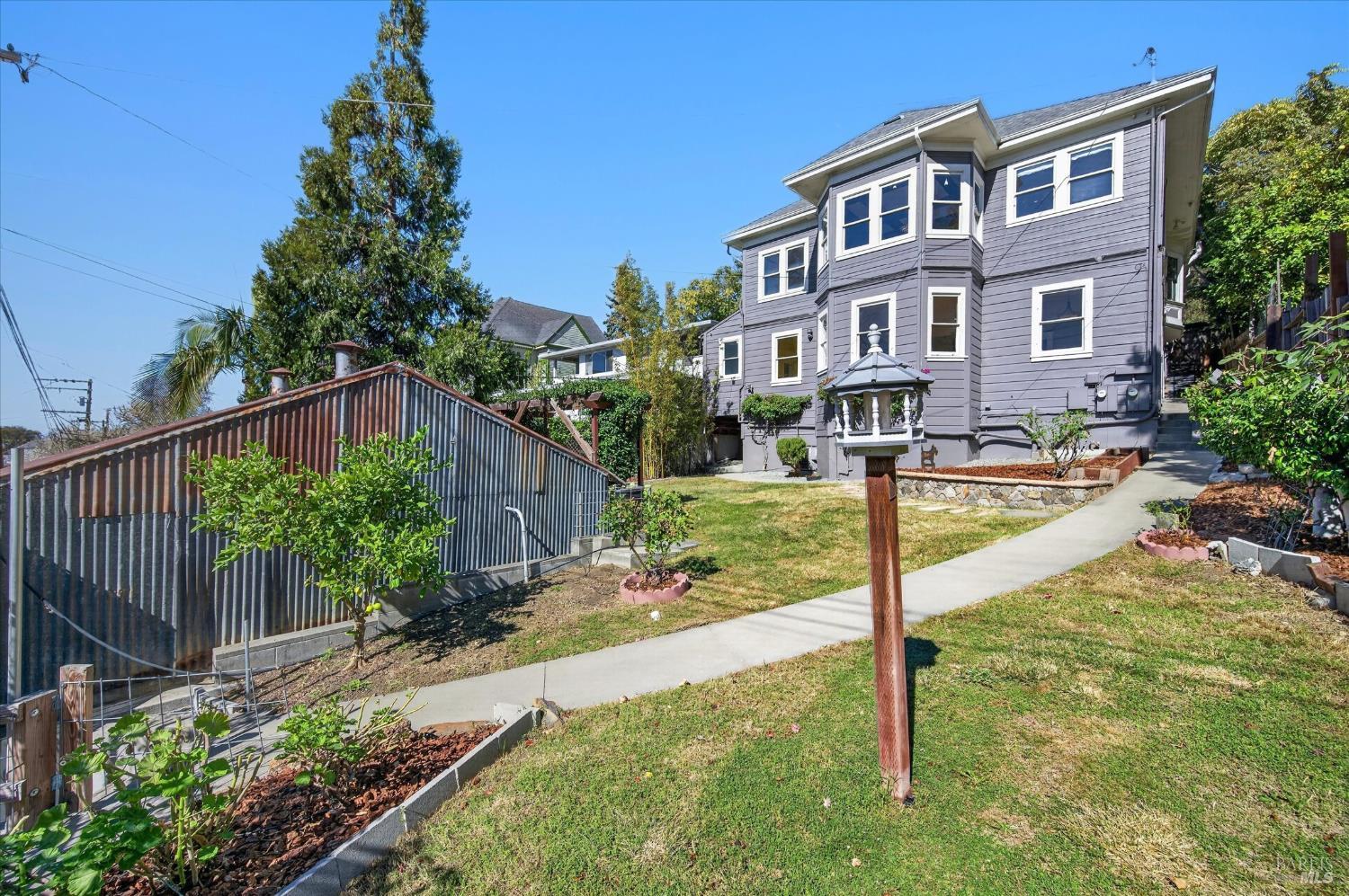 635-637 Georgia Street Vallejo CA 94590