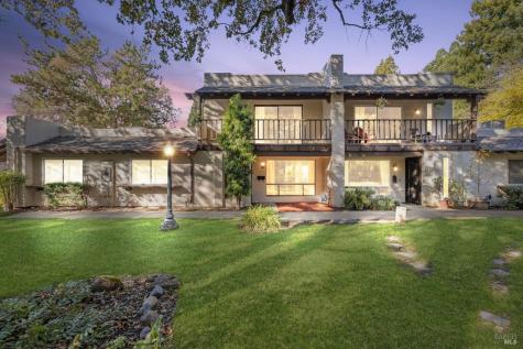 255 Candlelight Drive Santa Rosa CA 95403