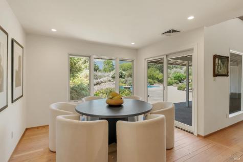 143 Loma Vista Drive Sonoma CA 95476