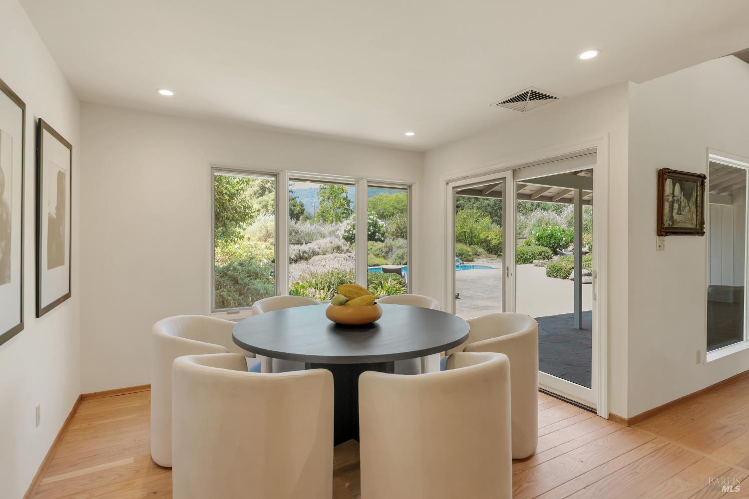 143 Loma Vista Drive Sonoma CA 95476