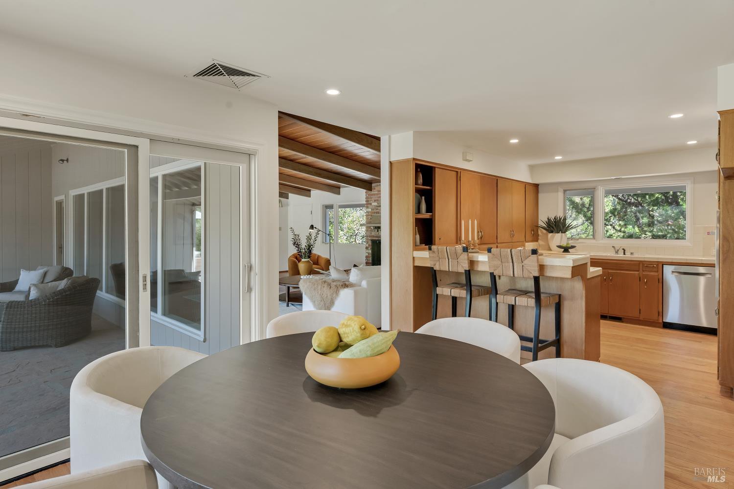 143 Loma Vista Drive Sonoma CA 95476