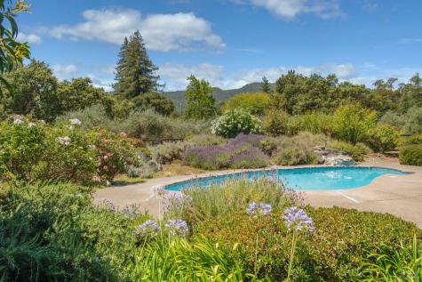 143 Loma Vista Drive Sonoma CA 95476