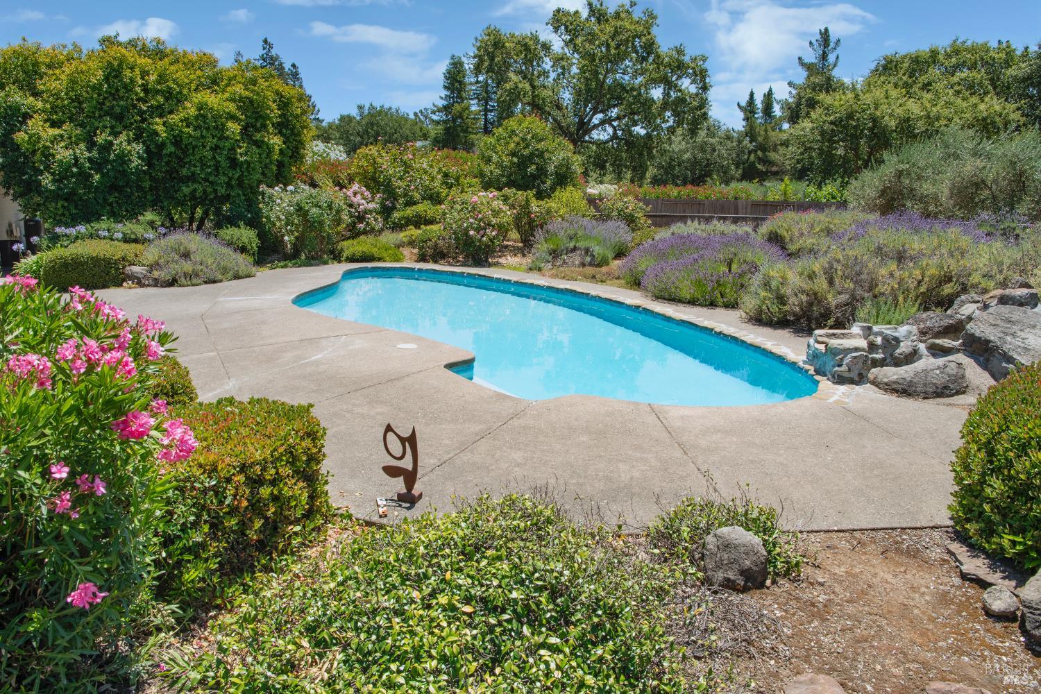 143 Loma Vista Drive Sonoma CA 95476