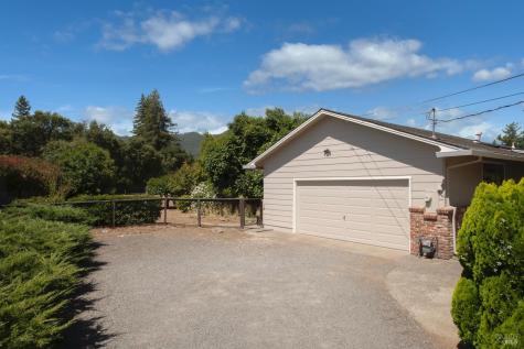 143 Loma Vista Drive Sonoma CA 95476