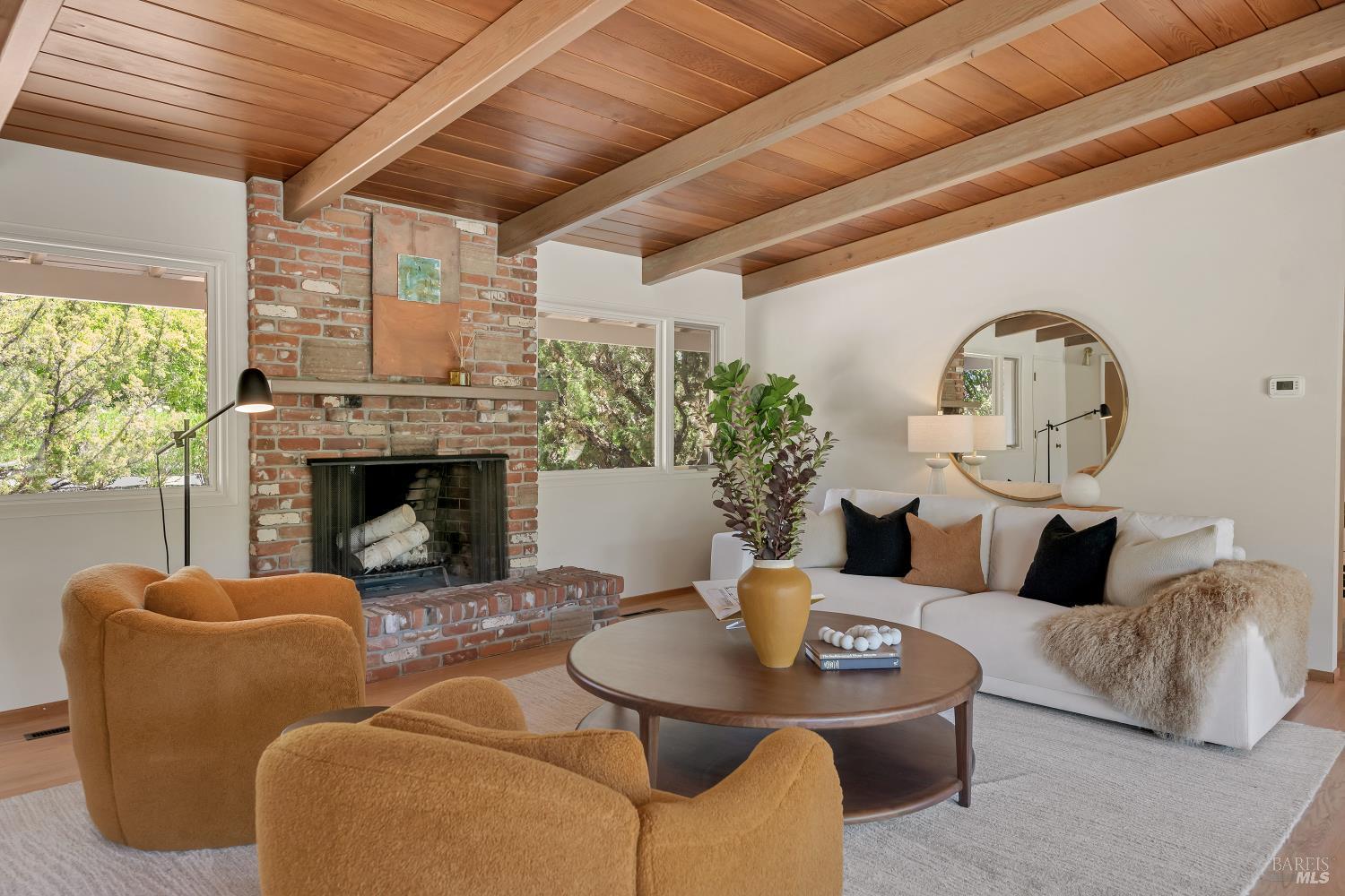 143 Loma Vista Drive Sonoma CA 95476