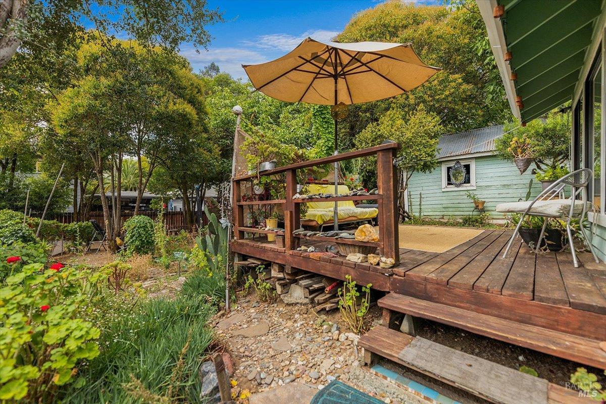 216 Grant Street Healdsburg CA 95448