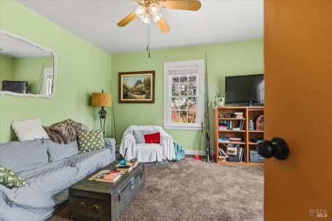 216 Grant Street Healdsburg CA 95448