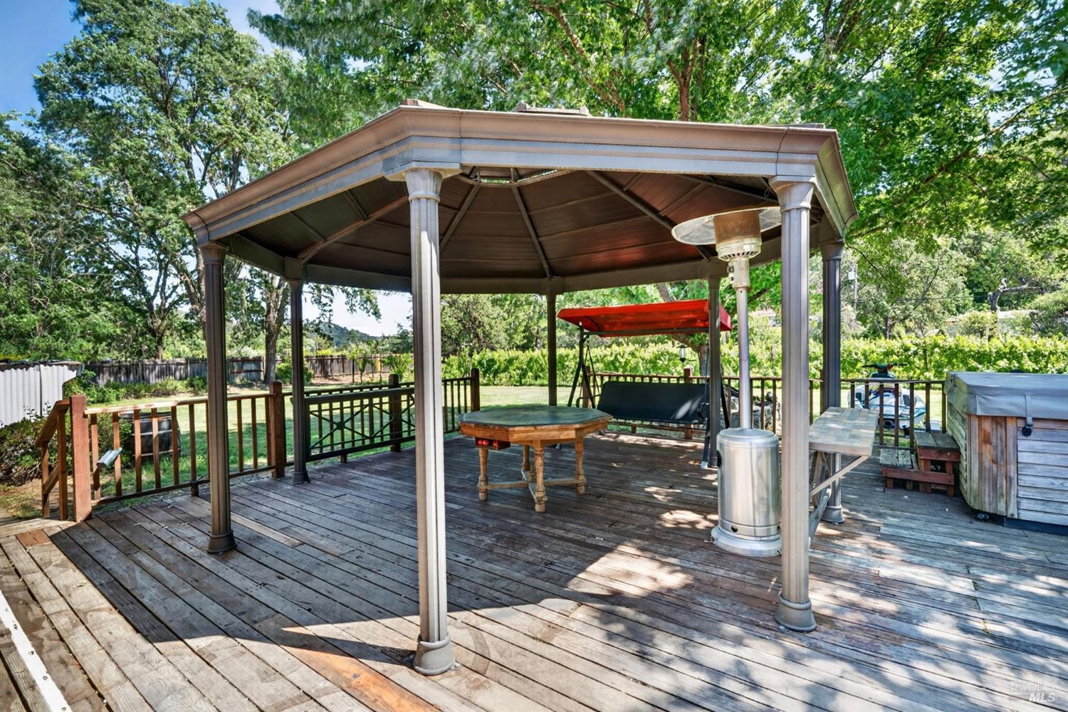 810 Mcnab Ranch Road Ukiah CA 95482