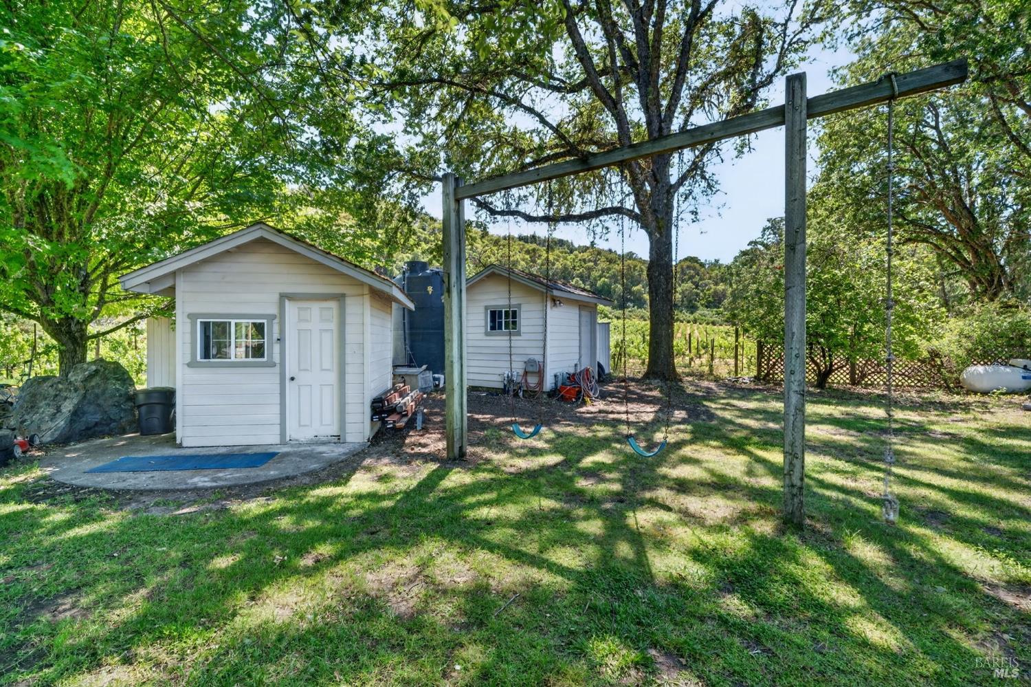810 Mcnab Ranch Road Ukiah CA 95482