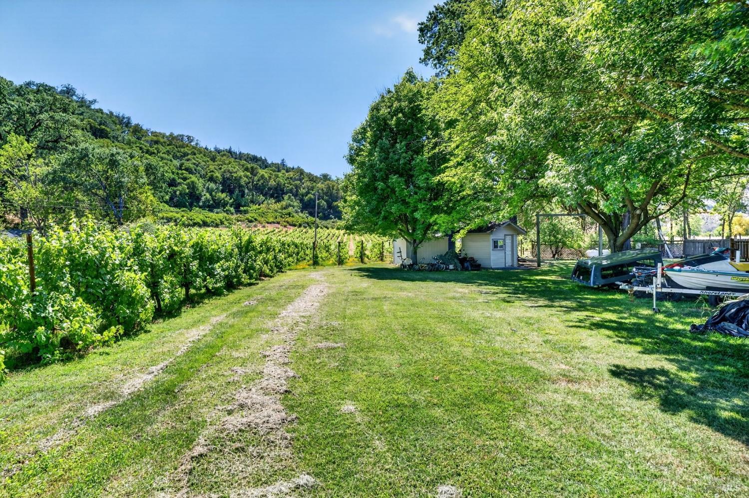 810 Mcnab Ranch Road Ukiah CA 95482