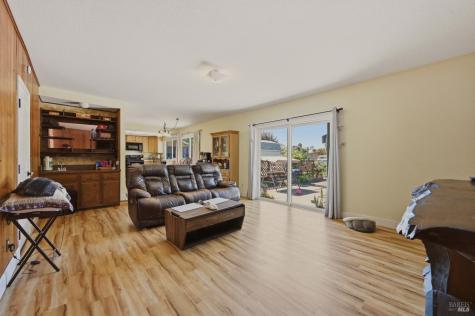 916 Saint Francis Drive Petaluma CA 94954