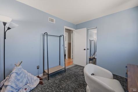 916 Saint Francis Drive Petaluma CA 94954