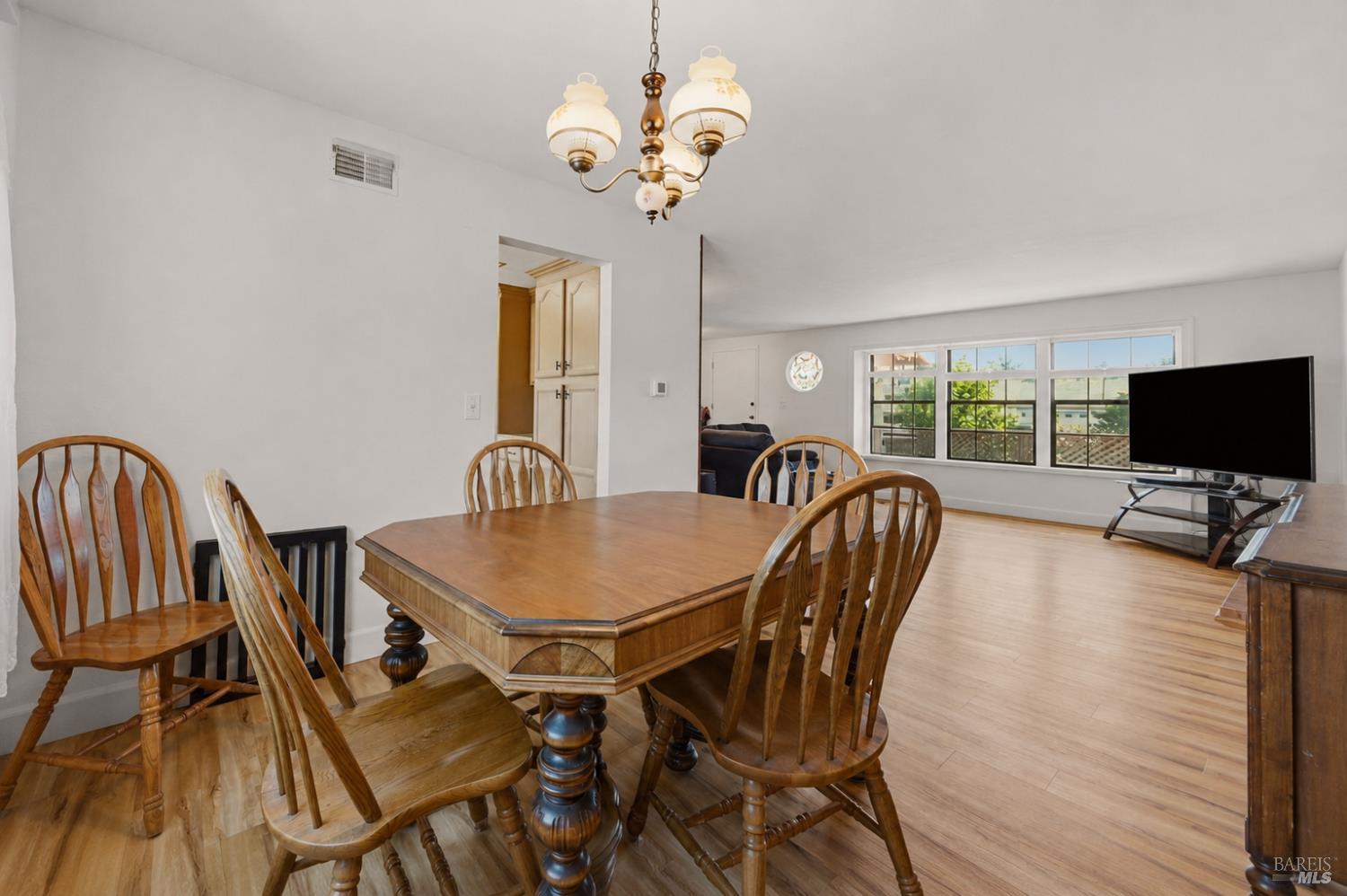 916 Saint Francis Drive Petaluma CA 94954