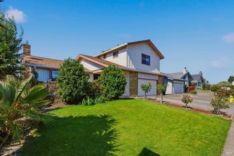 916 Saint Francis Drive Petaluma CA 94954