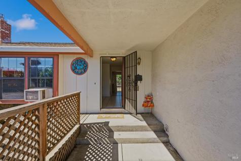 916 Saint Francis Drive Petaluma CA 94954