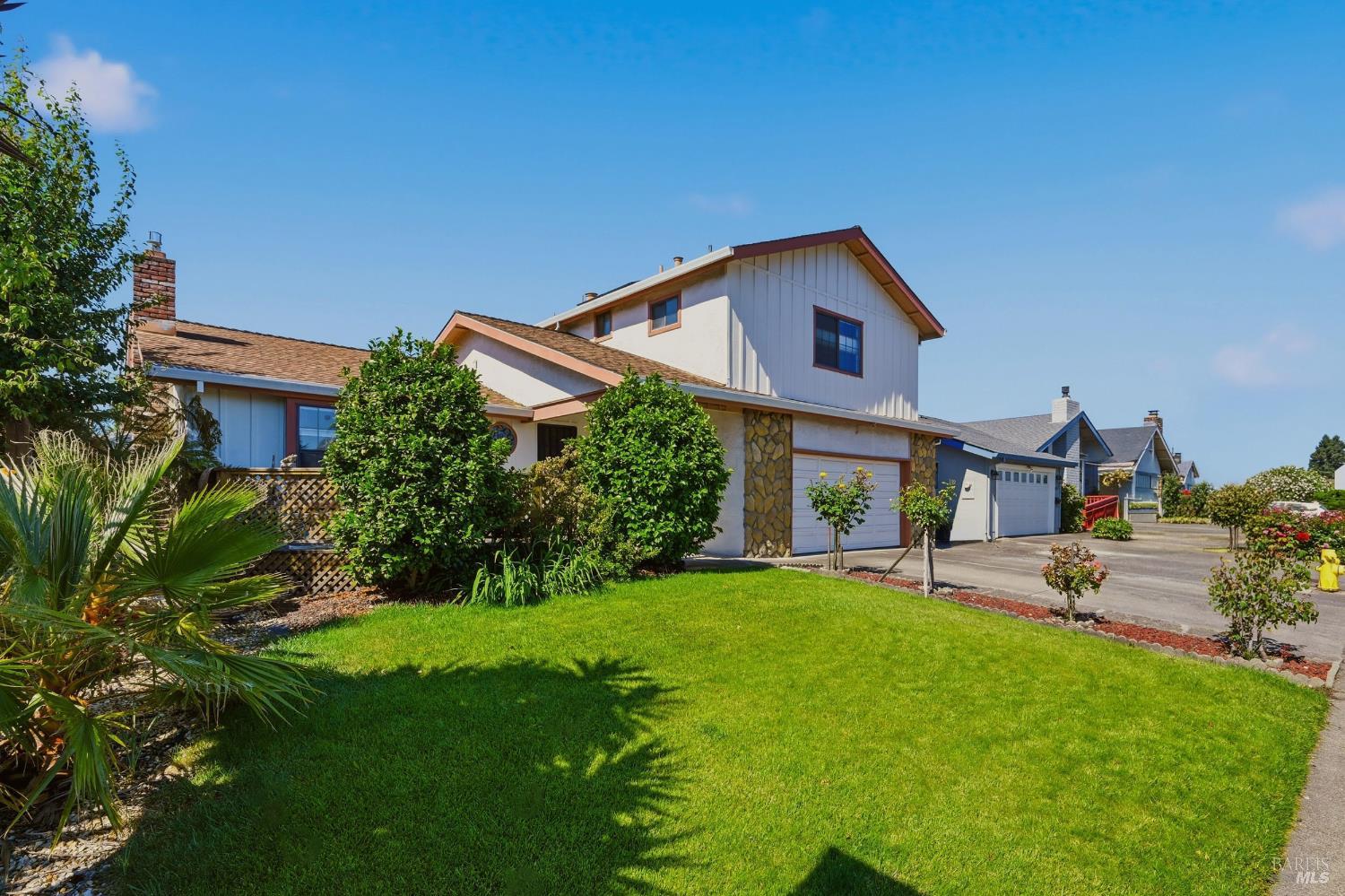 916 Saint Francis Drive Petaluma CA 94954