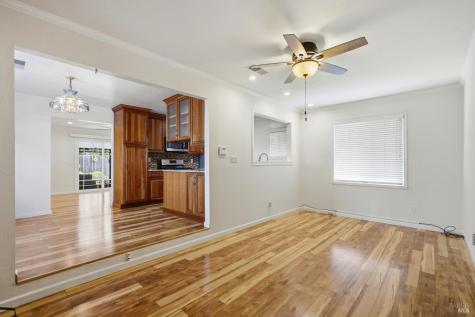 525 Albert Way Petaluma CA 94954