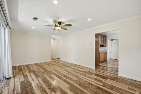 525 Albert Way Petaluma CA 94954