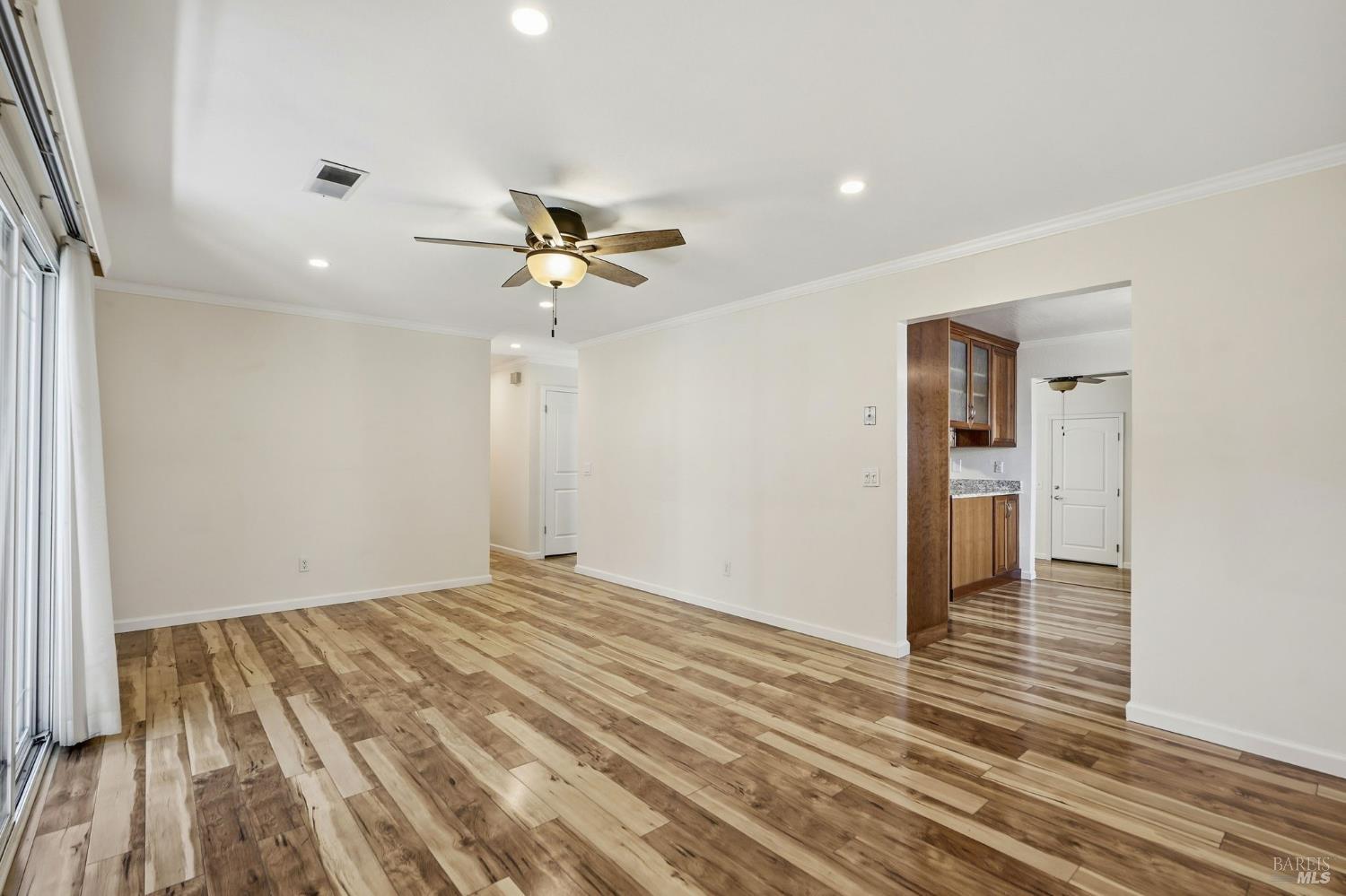 525 Albert Way Petaluma CA 94954