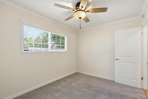 525 Albert Way Petaluma CA 94954