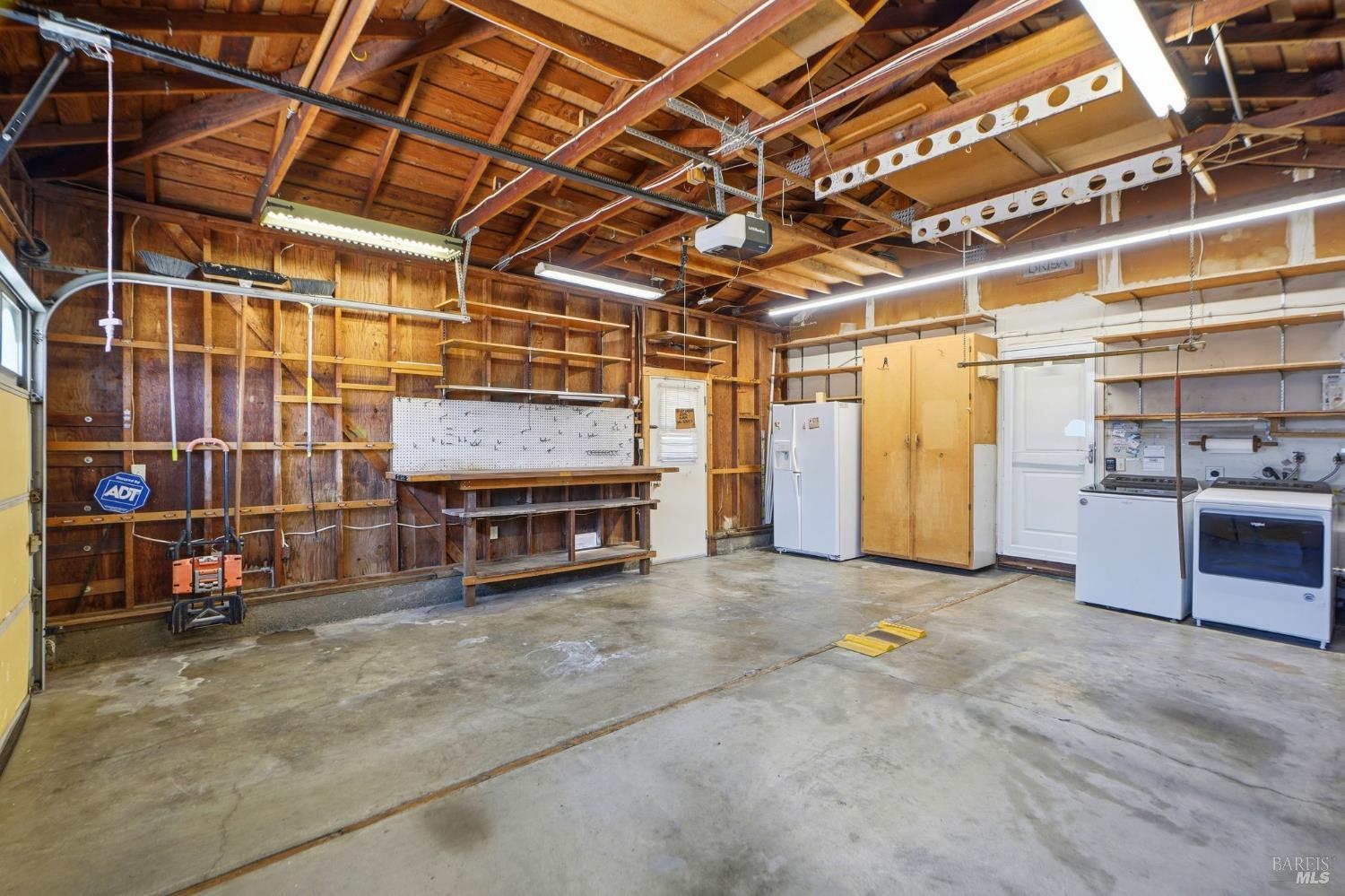 525 Albert Way Petaluma CA 94954