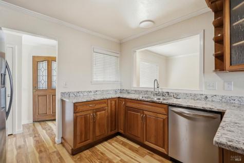 525 Albert Way Petaluma CA 94954