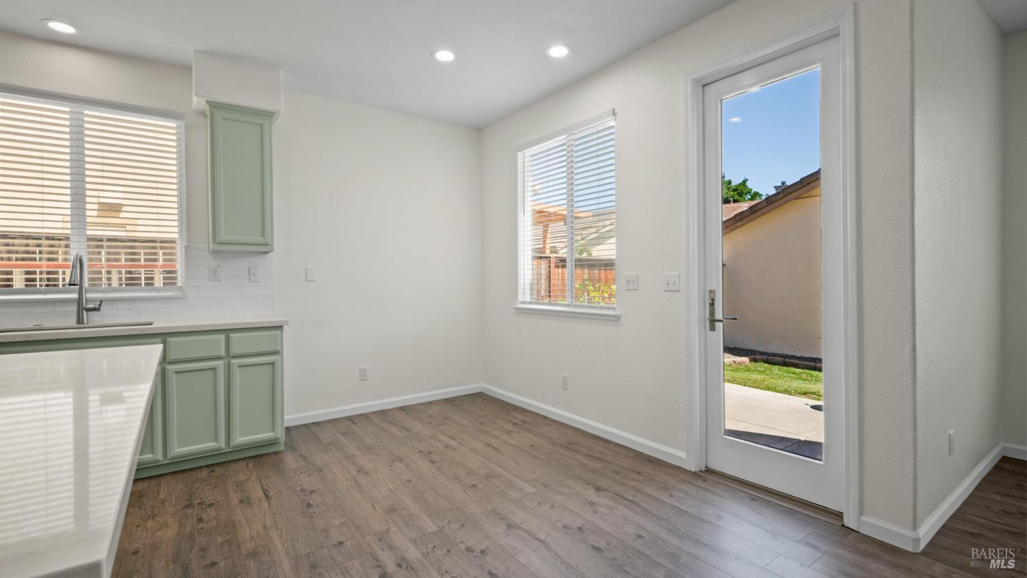 1345 Valley Glen Drive Dixon CA 95620