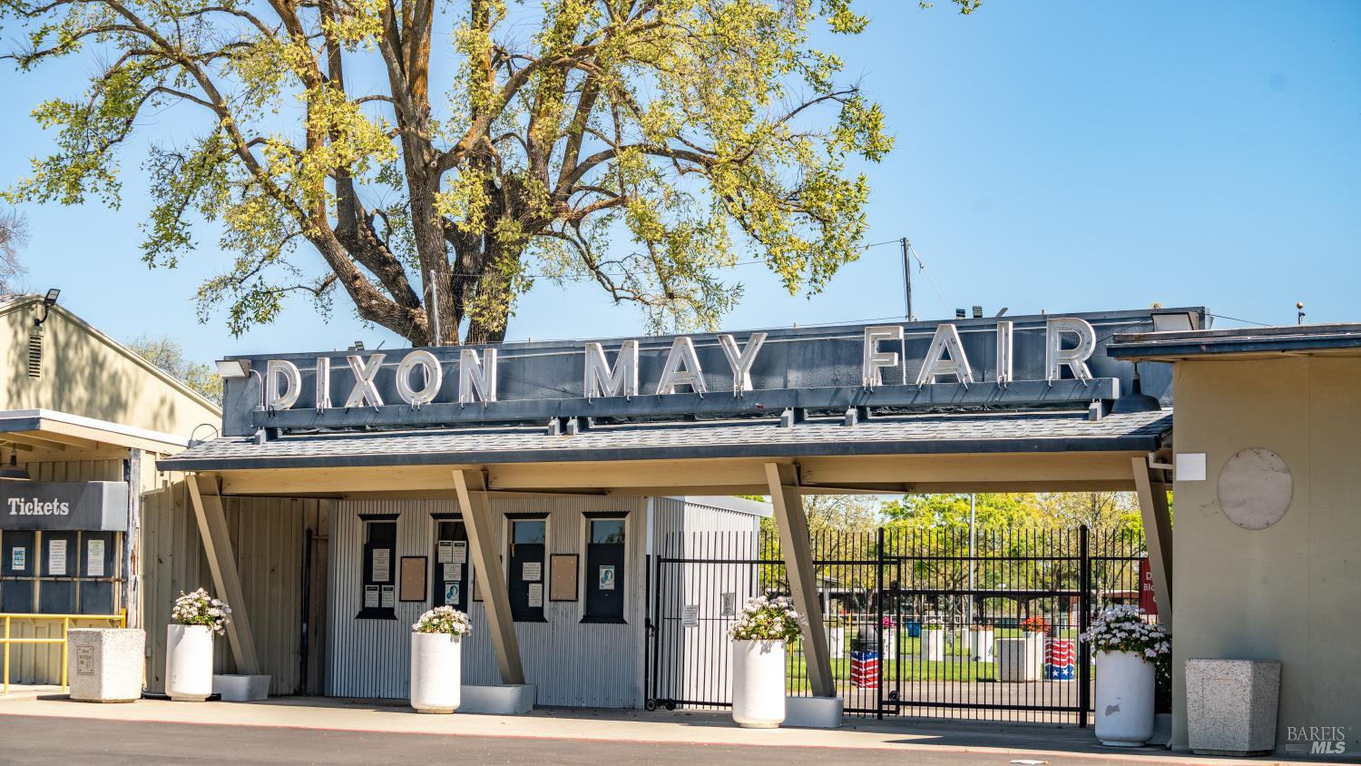1345 Valley Glen Drive Dixon CA 95620