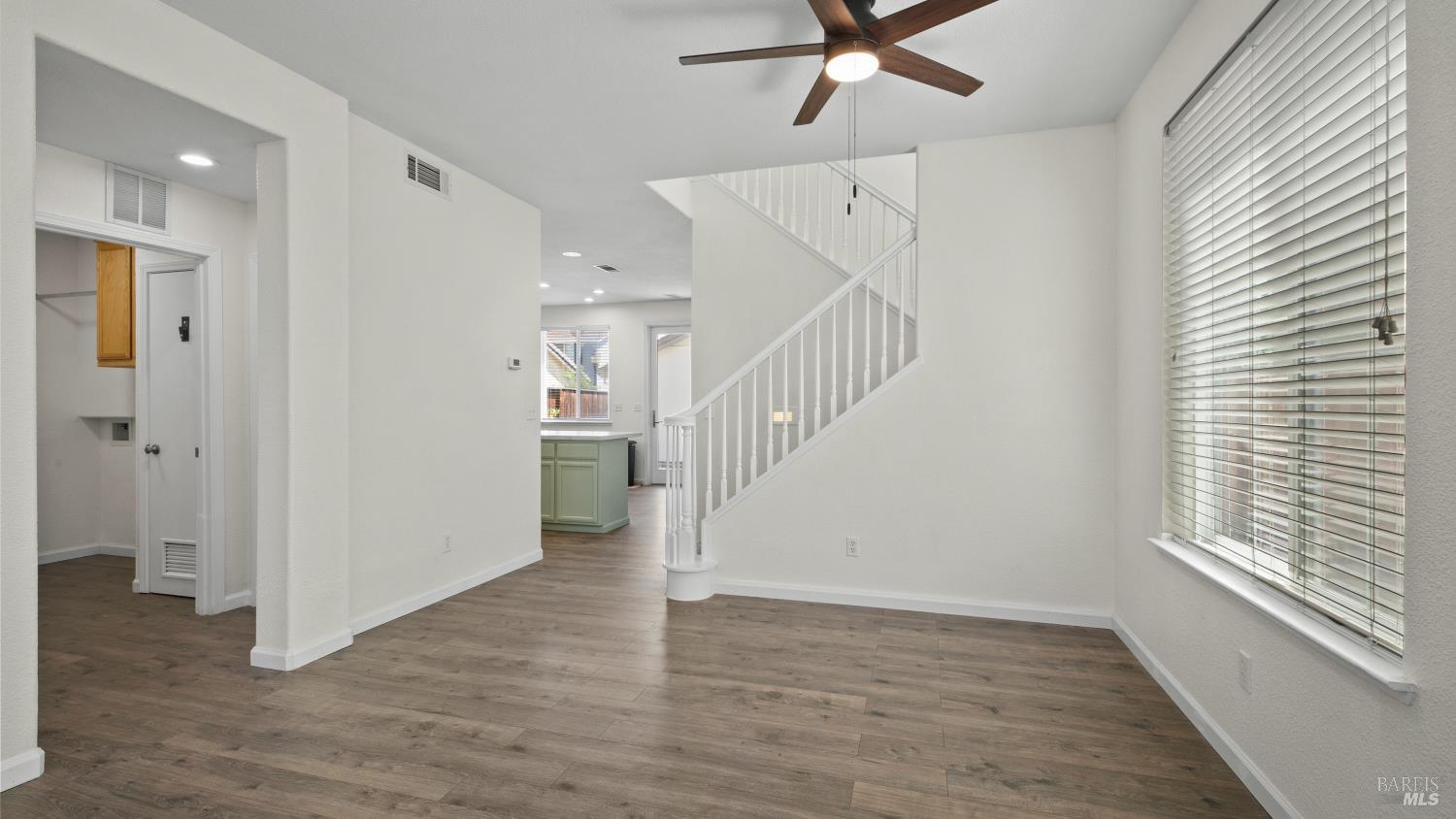 1345 Valley Glen Drive Dixon CA 95620