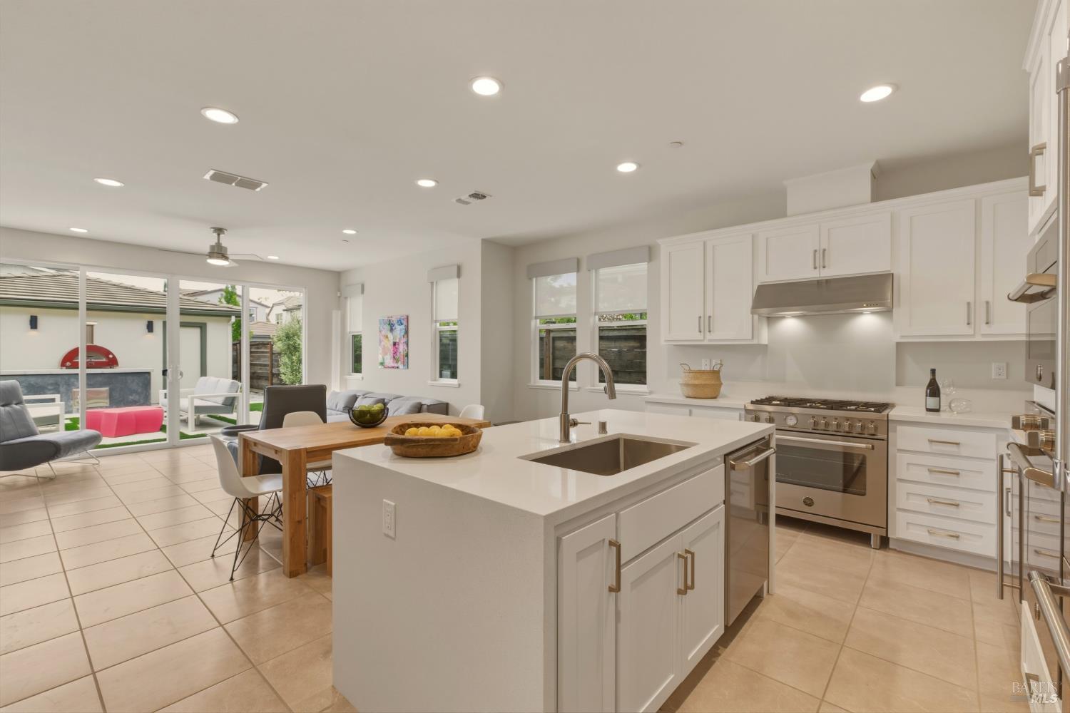 871 4th Street W Sonoma CA 95476