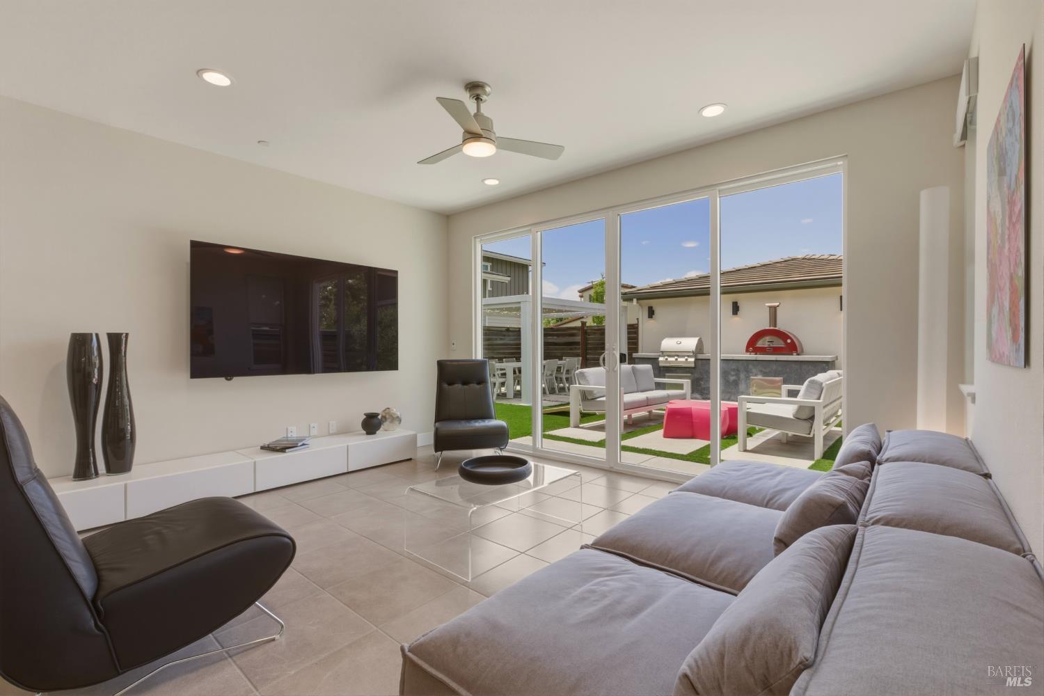 871 4th Street W Sonoma CA 95476