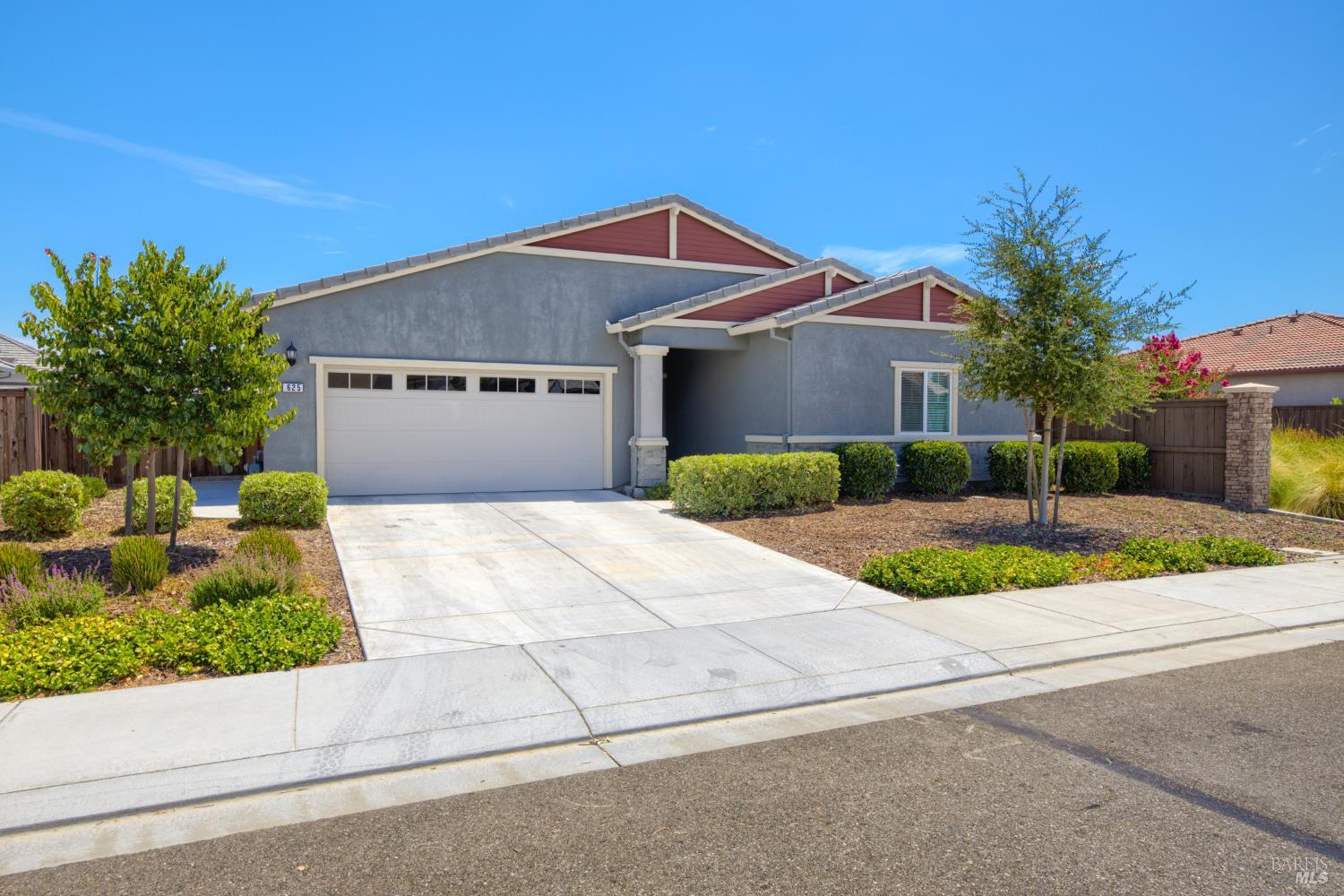 625 Honey Bee Road Dixon CA 95620
