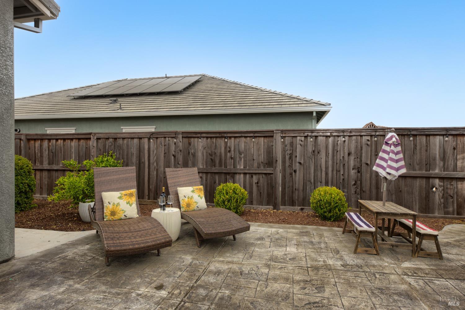 625 Honey Bee Road Dixon CA 95620