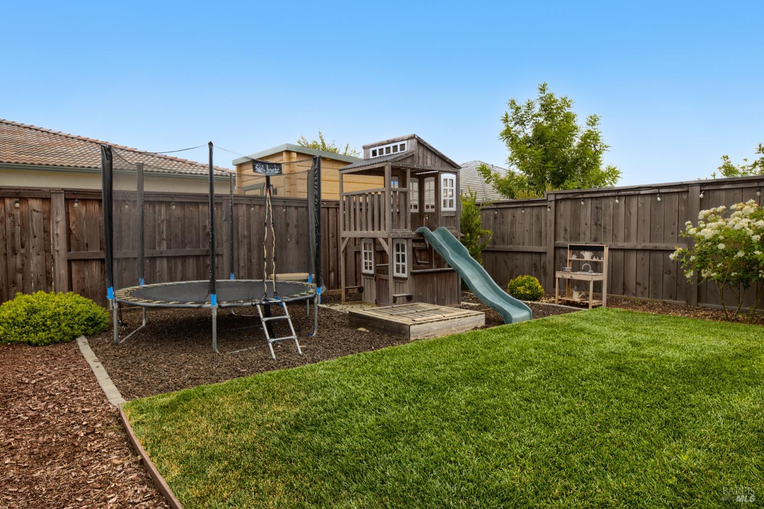 625 Honey Bee Road Dixon CA 95620