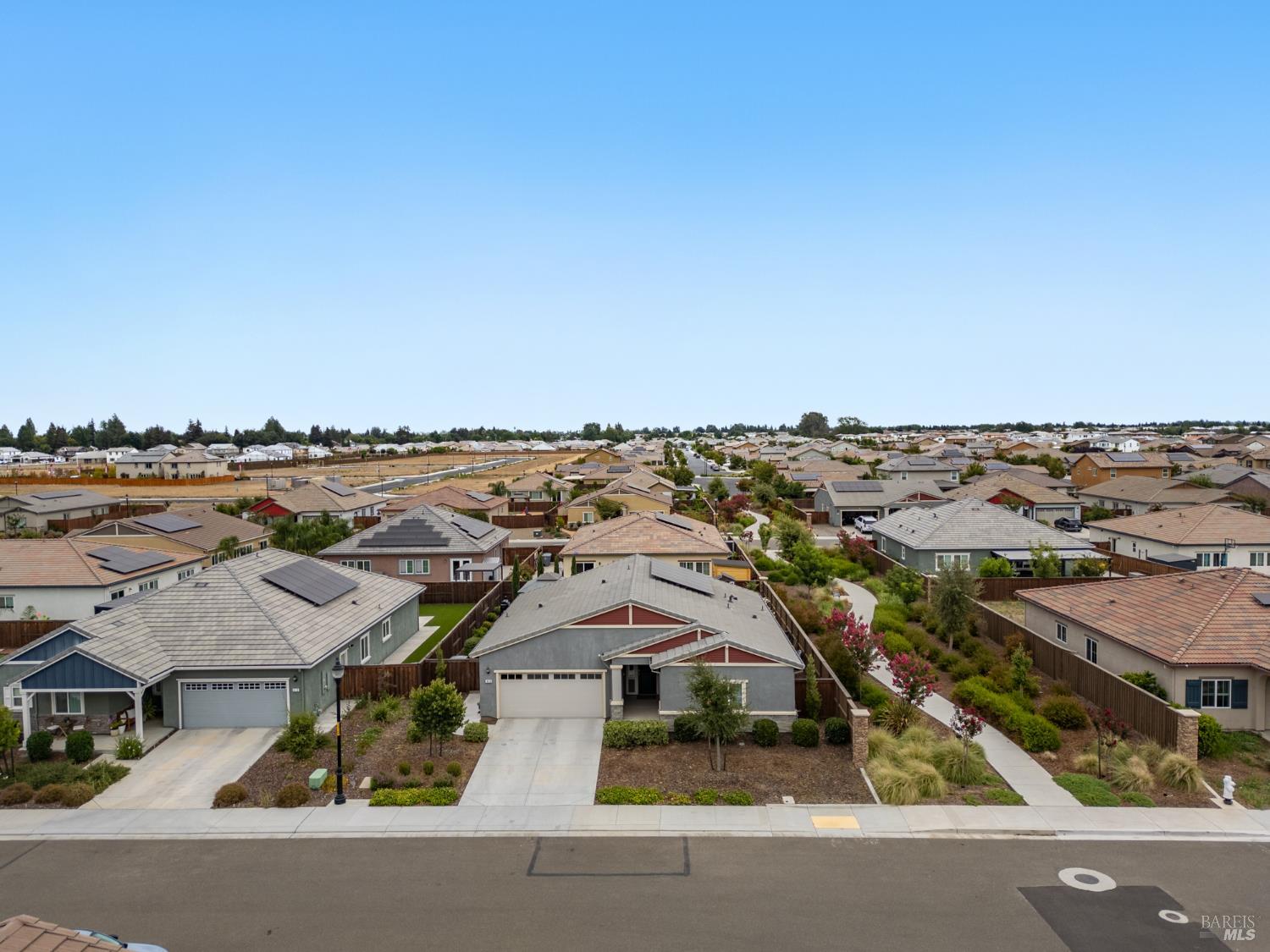 625 Honey Bee Road Dixon CA 95620