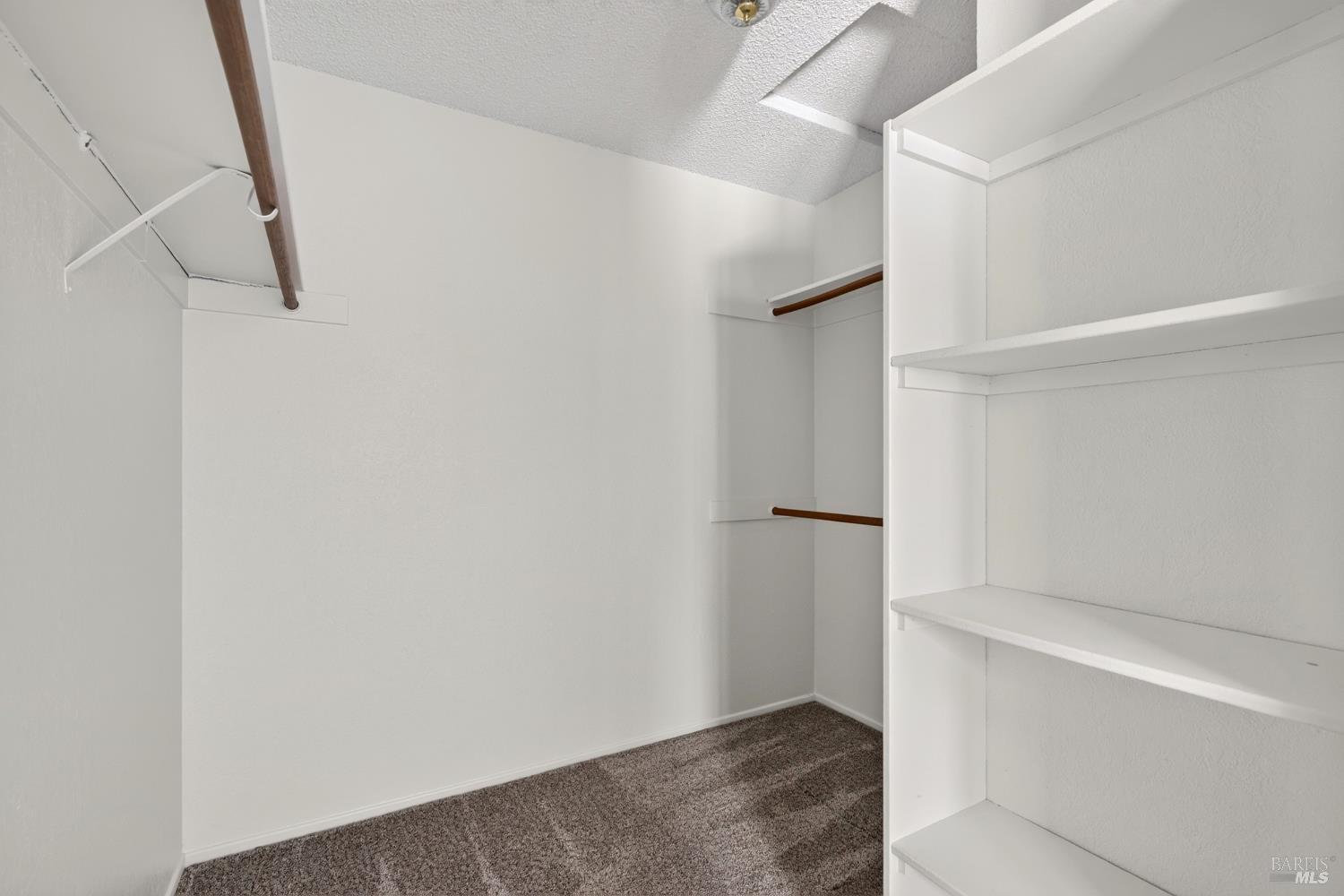 243 Theresa Court Healdsburg CA 95448