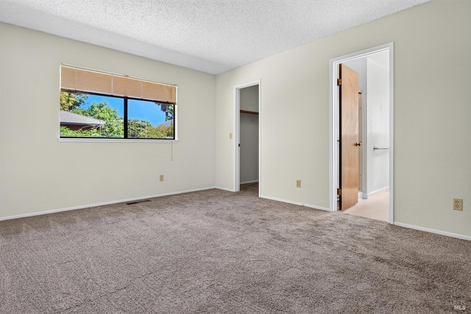 243 Theresa Court Healdsburg CA 95448