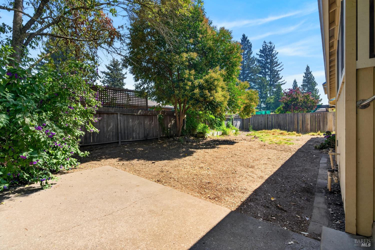 243 Theresa Court Healdsburg CA 95448