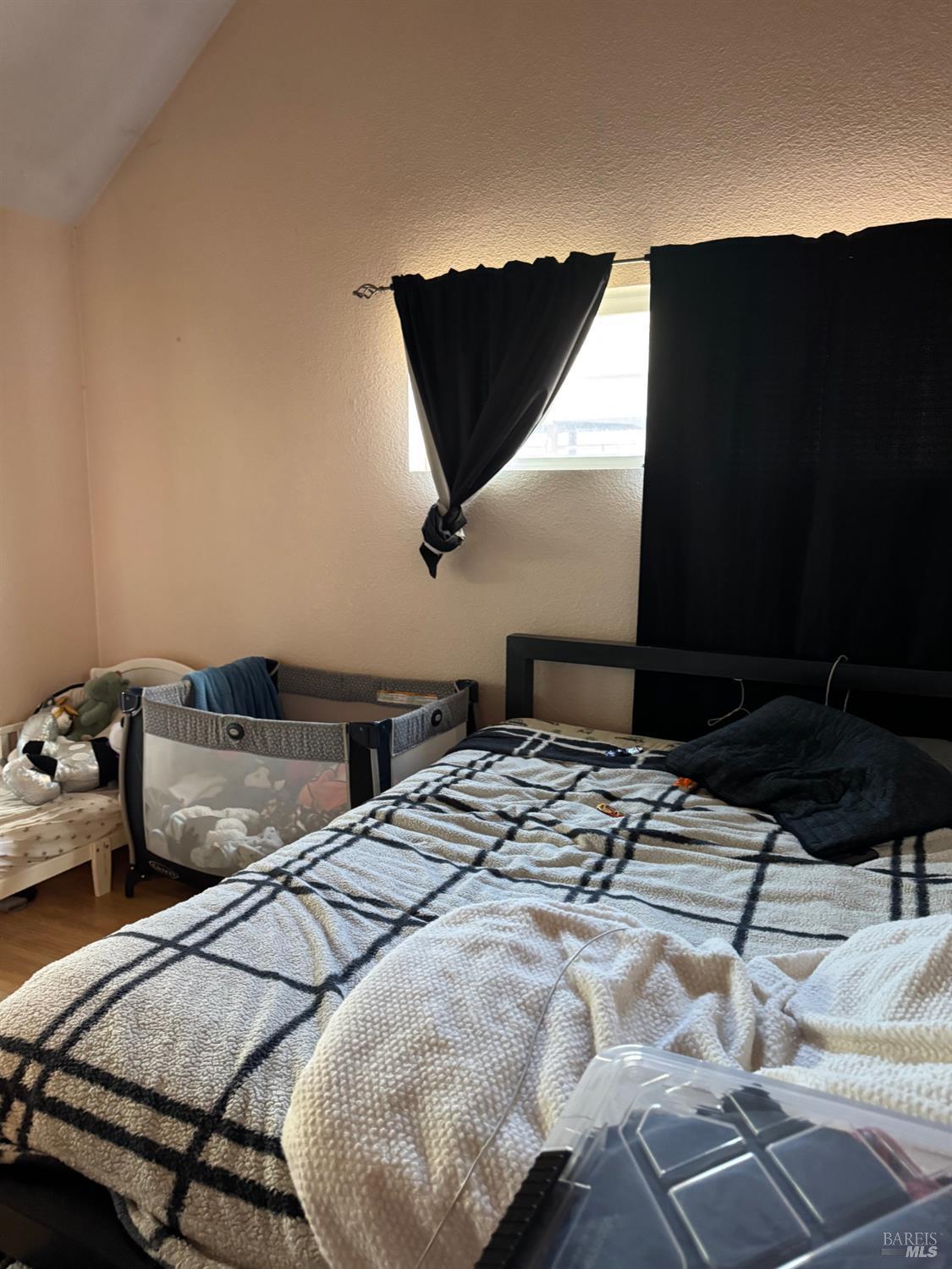 2194 Naomi Place NW Santa Rosa CA 95403
