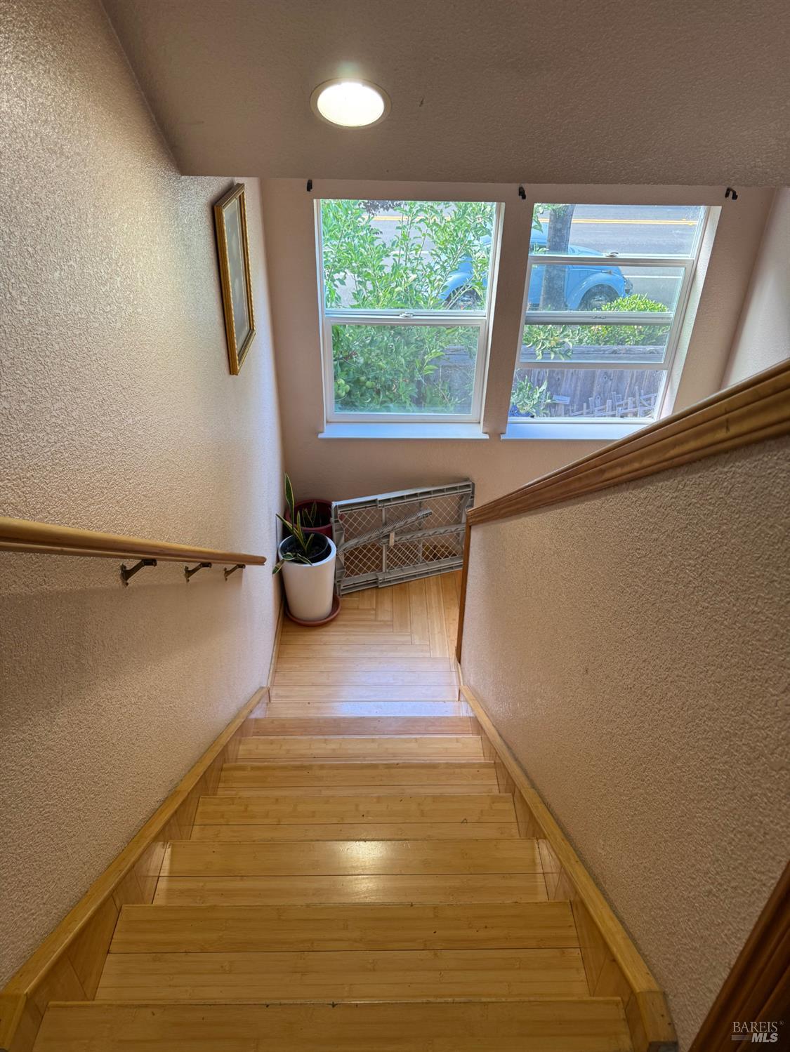 2194 Naomi Place NW Santa Rosa CA 95403