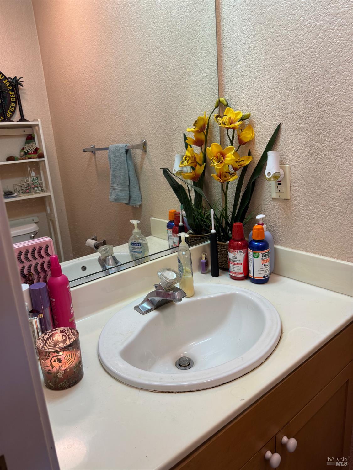 2194 Naomi Place NW Santa Rosa CA 95403