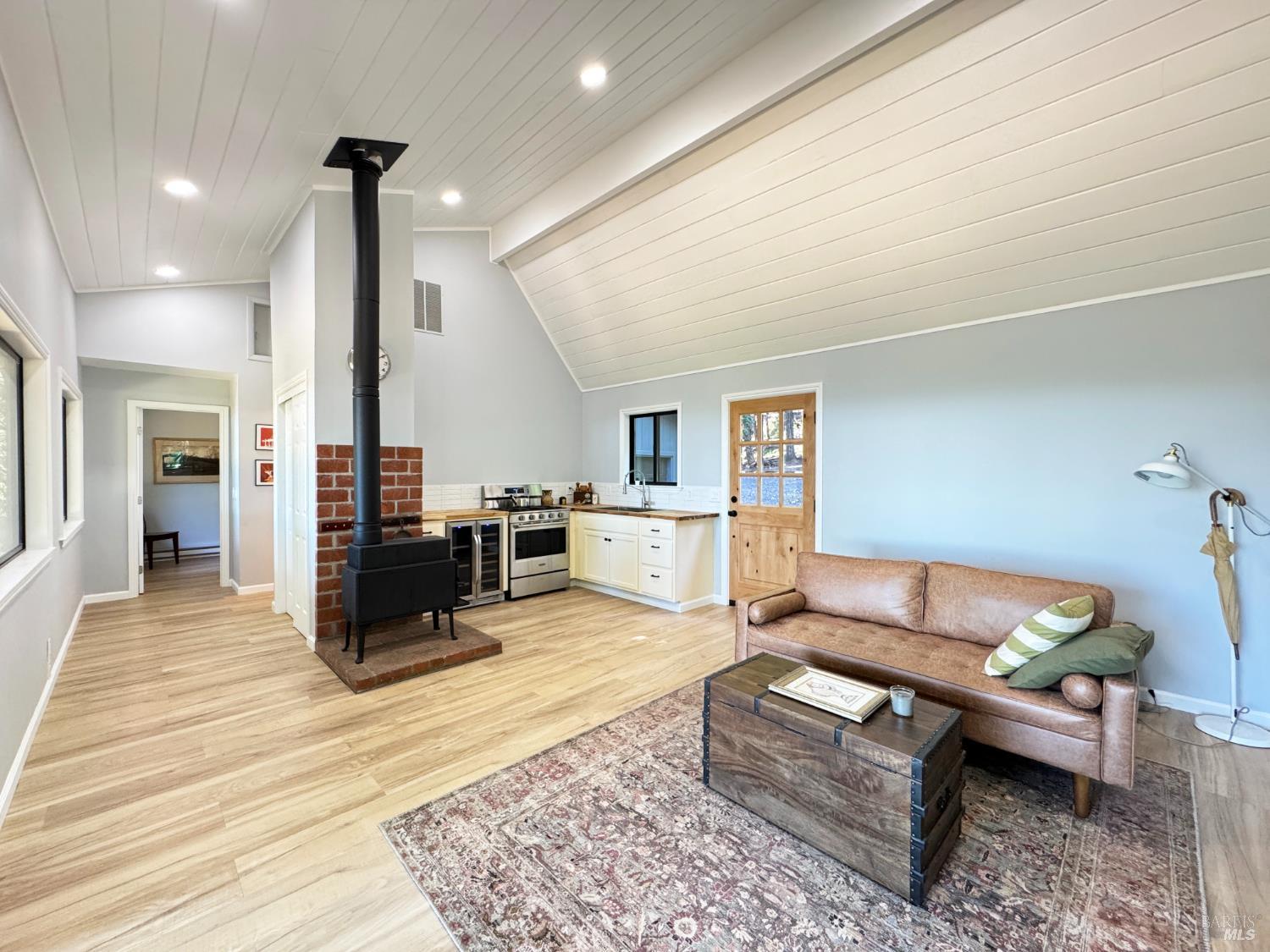 5800 Spyrock Road Laytonville CA 95454